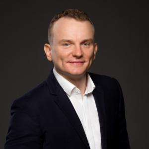 Piotr Dobrzynski